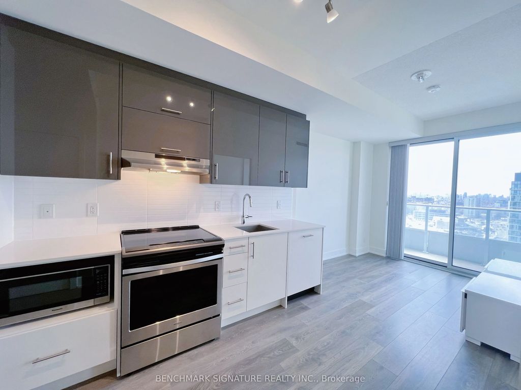 180 Fairview Mall Drive 1805, Toronto C15