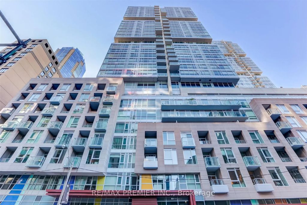 199 Richmond Street W 403, Toronto C01