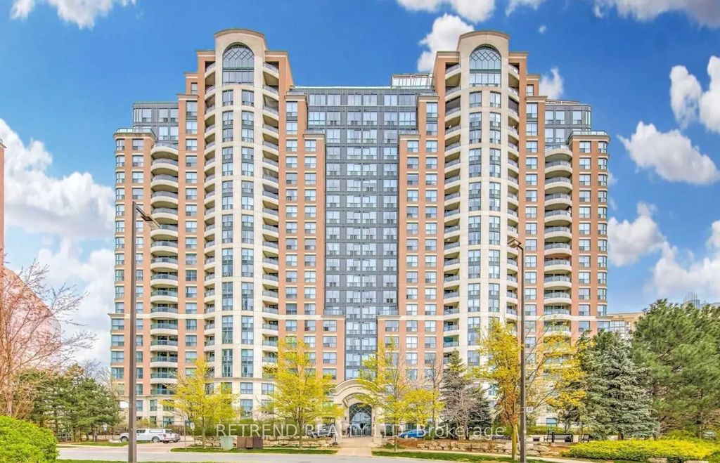 23 Lorraine Dr Drive 312, Toronto C07