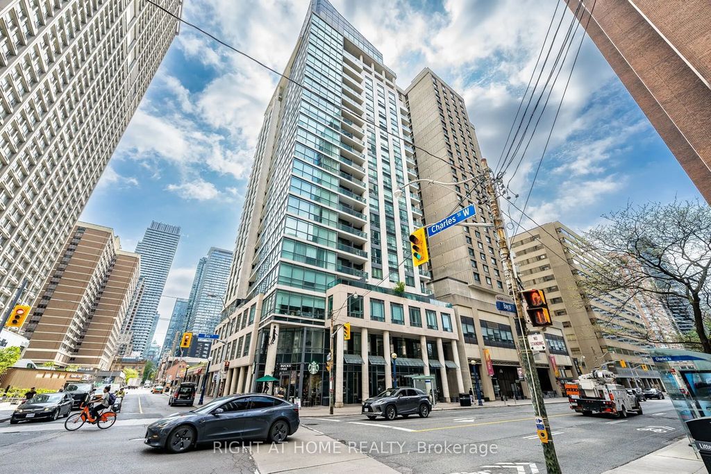 1121 Bay Street 1106, Toronto C01