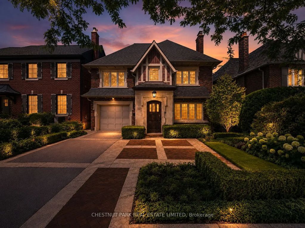 207 Forest Hill Road, Toronto C03