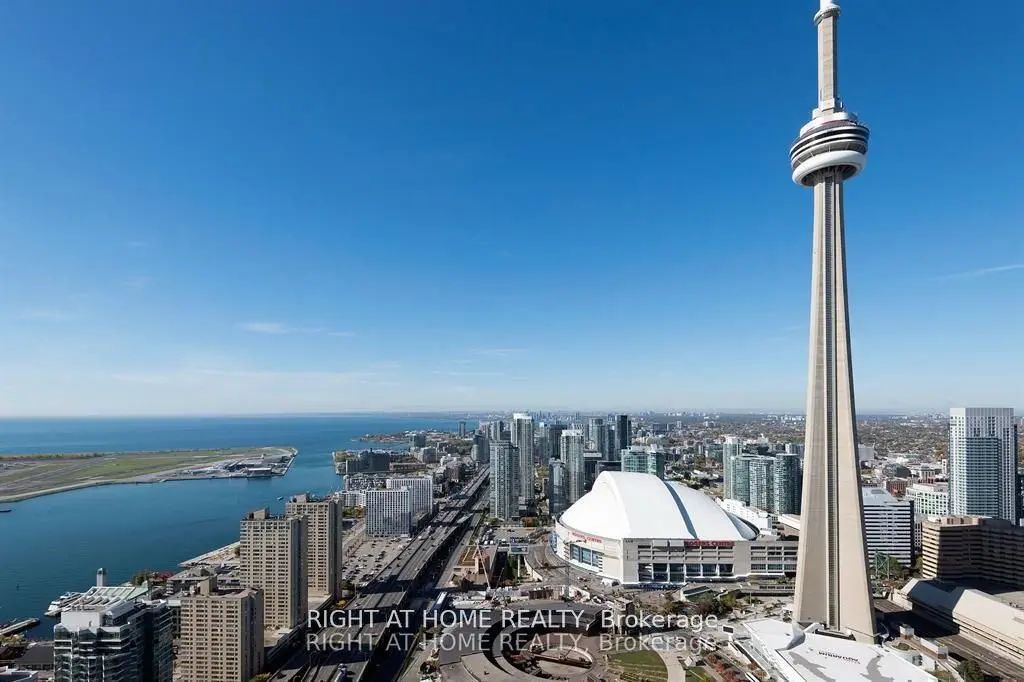 14 York Street 5606, Toronto C01