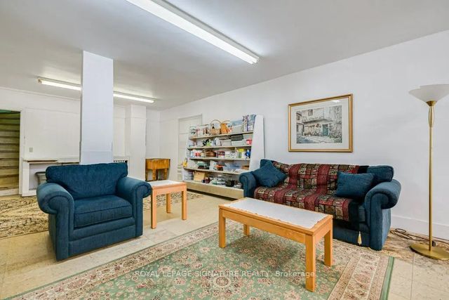 724 Vaughan Road, Toronto C03