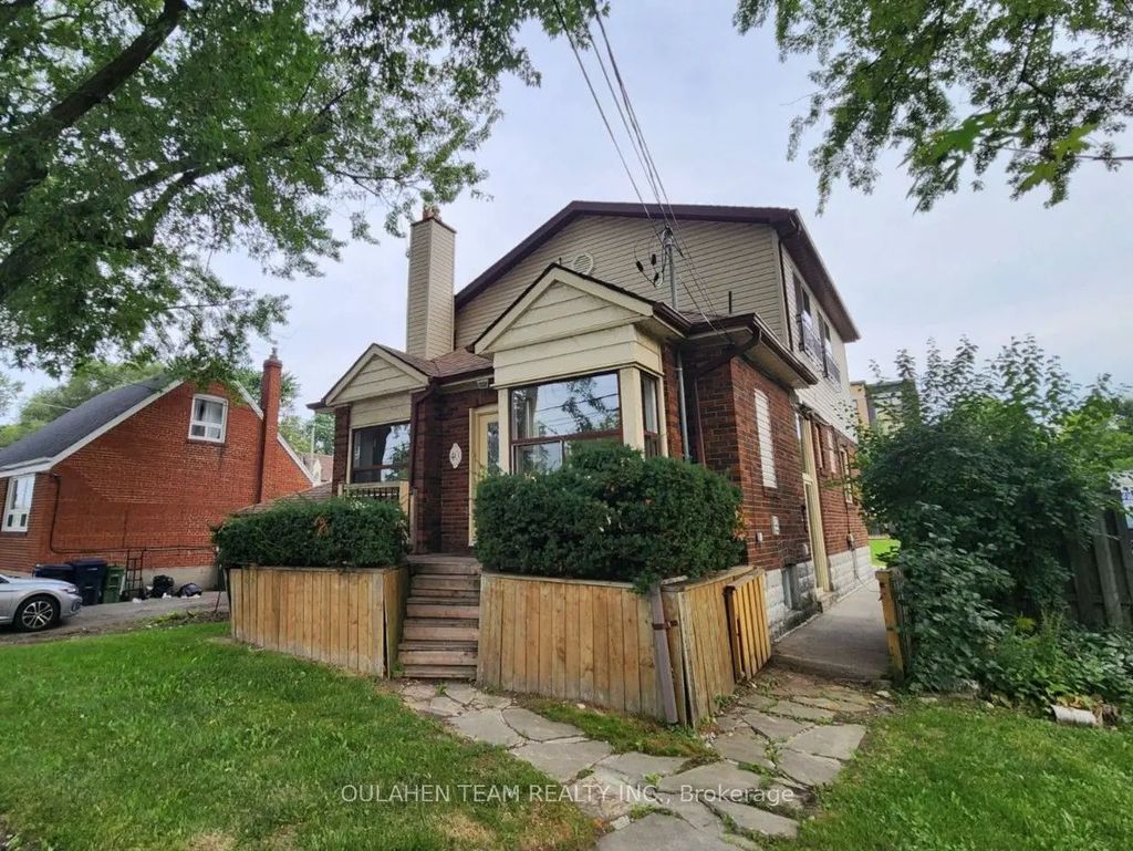 40 Finch Avenue W, Toronto C07