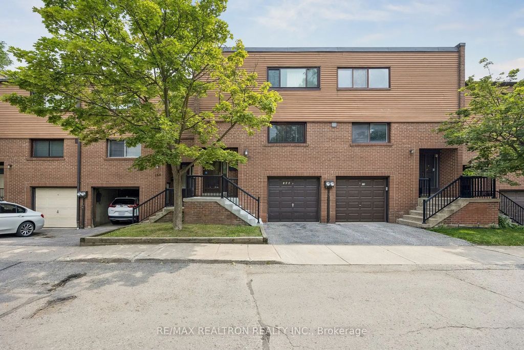 168 Song Meadoway N/a, Toronto C15