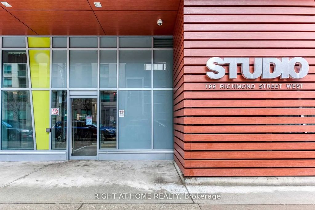 199 Richmond Street W 1410, Toronto C01