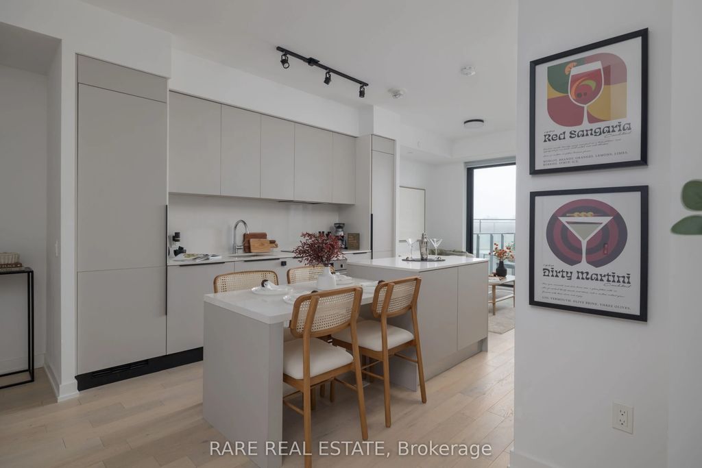 200 Sudbury Street 907, Toronto C01