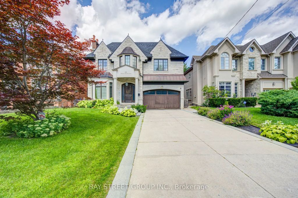 154 Munro Boulevard, Toronto C12