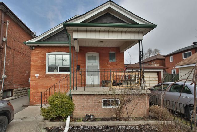 403 Northcliffe Boulevard, Toronto C03