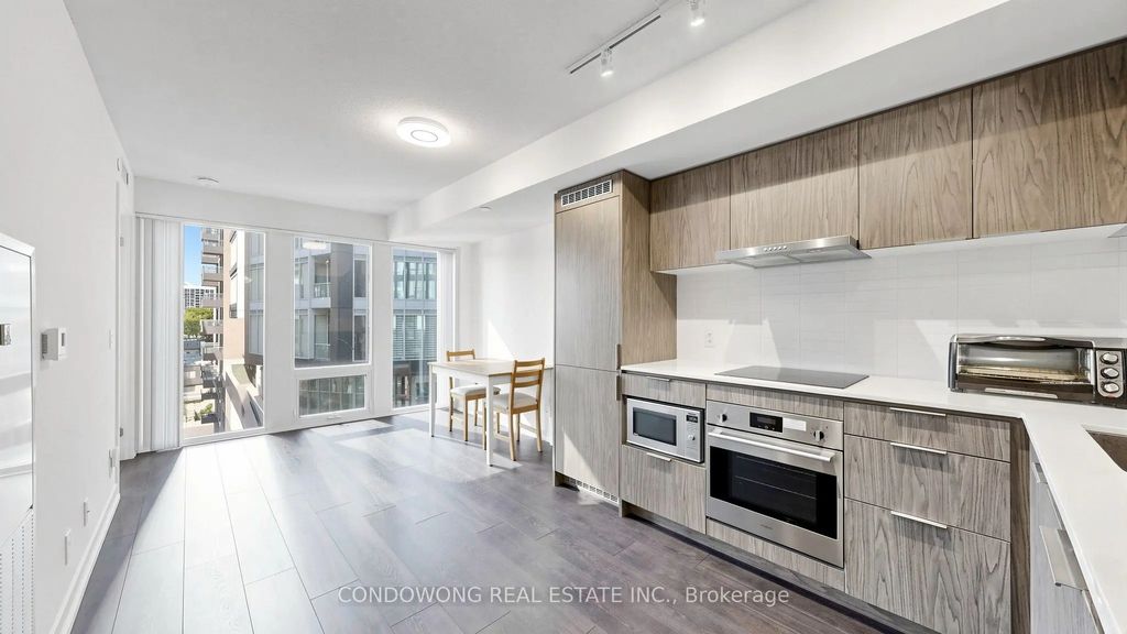 60 Shuter Street 616, Toronto C08