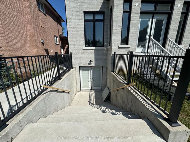 11 Norcross Road Bsmt, Toronto C06