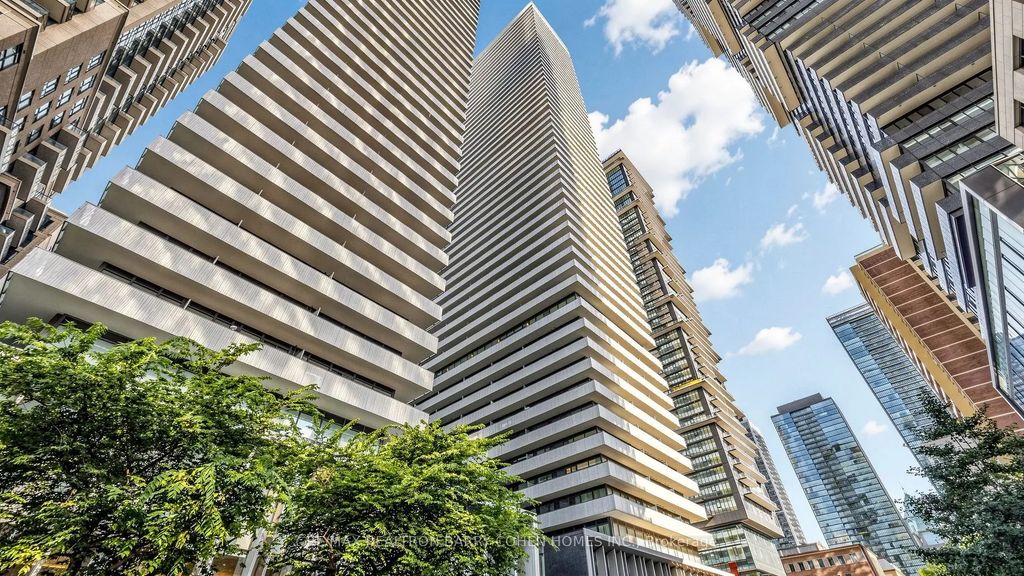 50 Charles Street E 3407, Toronto C08