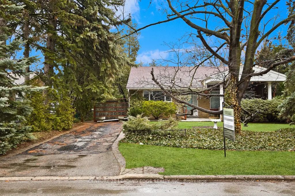 1 Bradgate Road, Toronto C13