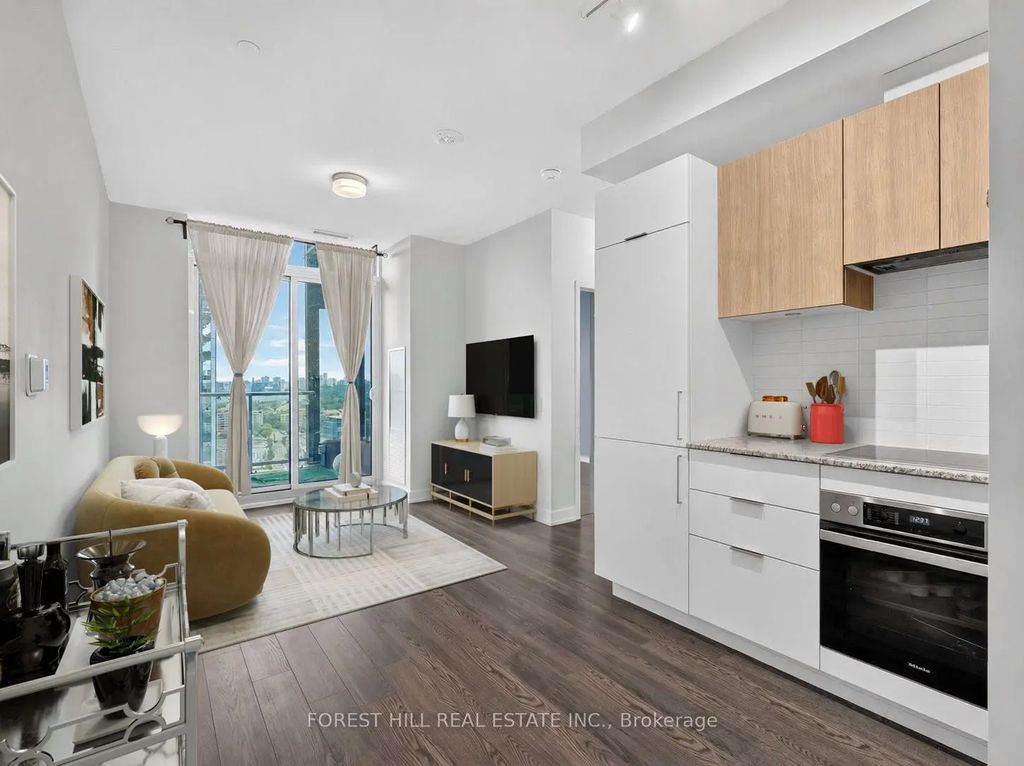 20 O'neill Road 1617, Toronto C13