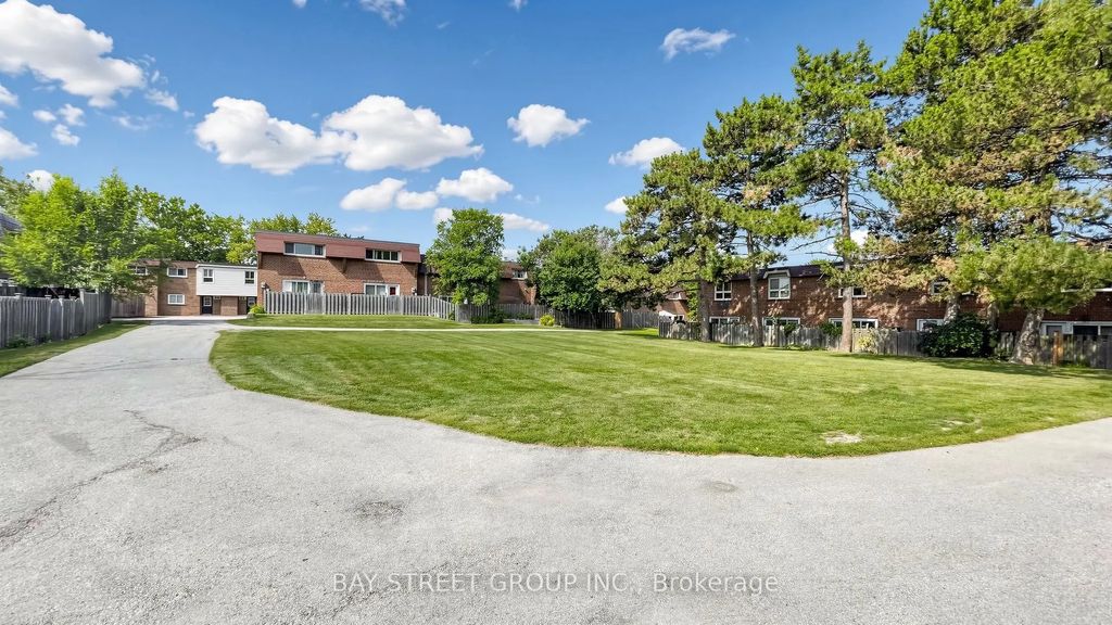 57 Godstone Road 117, Toronto C15