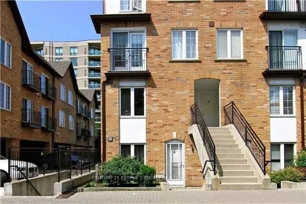 988 Sheppard Avenue W 1, Toronto C06