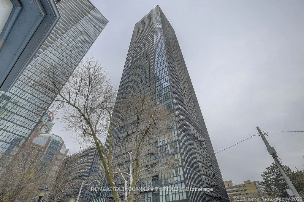 101 Charles Street 1604, Toronto C08