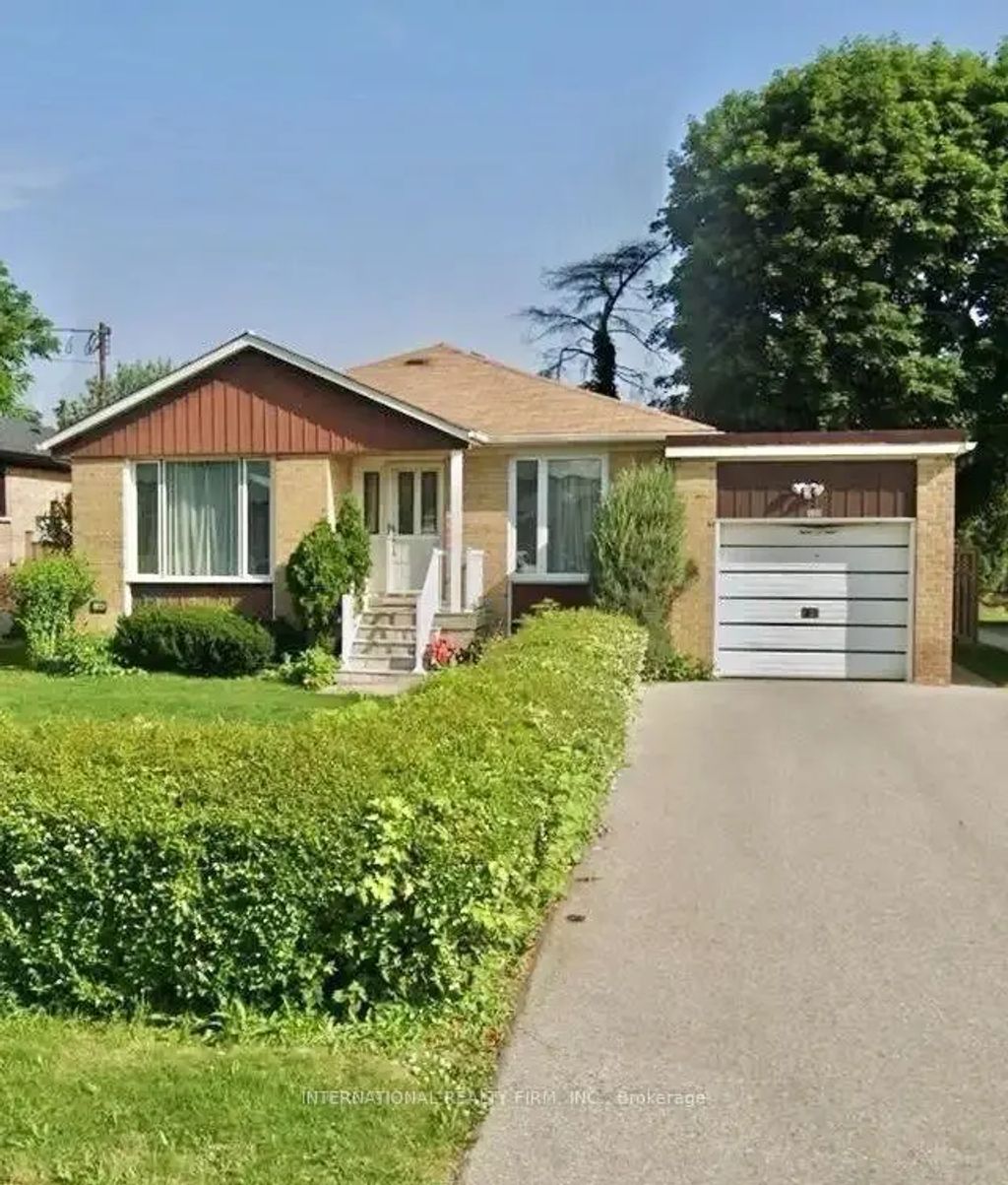 198 Waterloo Avenue, Toronto C06