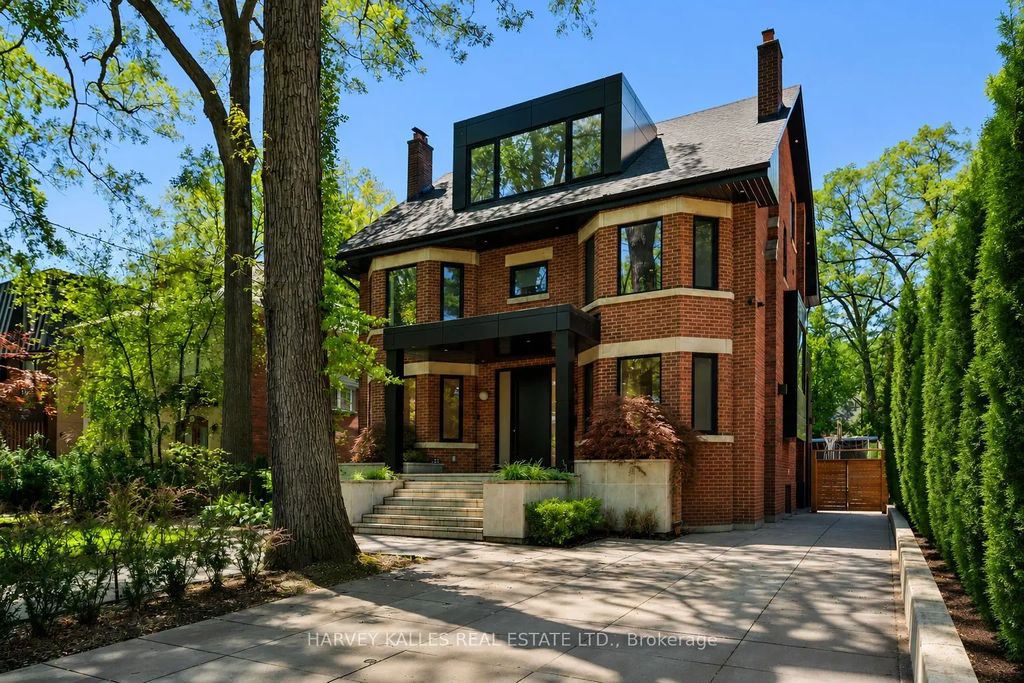 128 Lyndhurst Avenue, Toronto C02