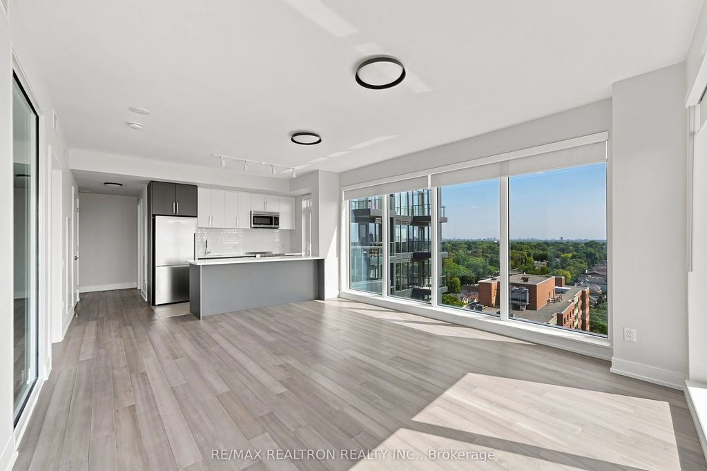 2525 Bathurst Street 1202, Toronto C04