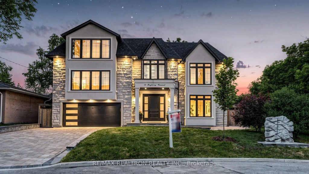 10 Bayberry Crescent, Toronto C15