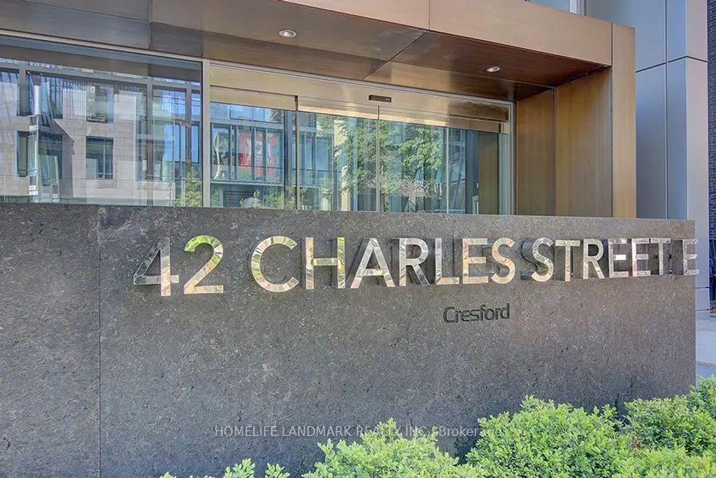 42 Charles Street E 2209, Toronto C08