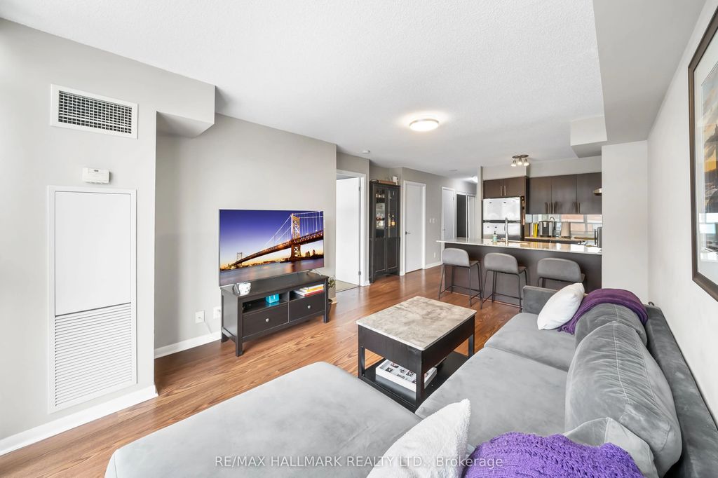 96 St Patrick Street 715, Toronto C01