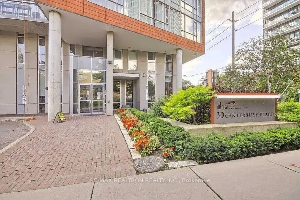 30 Canterbury Place 1103, Toronto C07