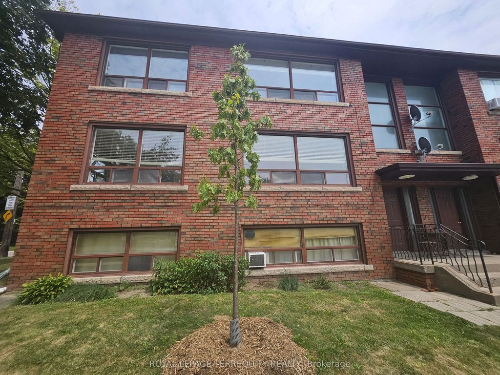401 Winnett Avenue 3, Toronto C03
