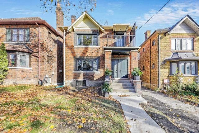35 Braemar Avenue Lower, Toronto C03