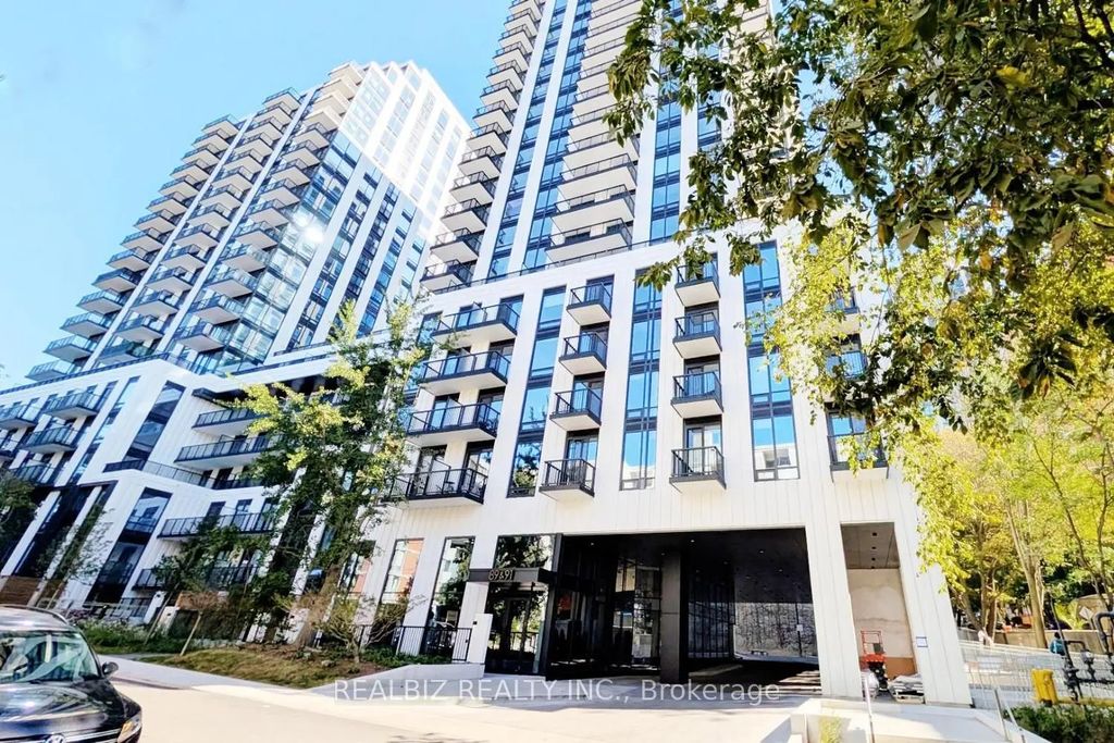 91 Montclair Avenue 823, Toronto C03