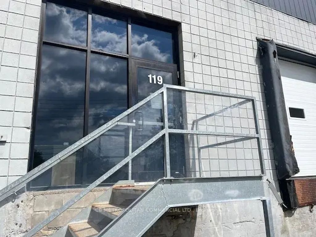 100 Sunrise Avenue 119, Toronto C13
