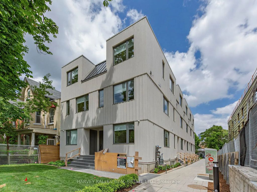 45 Bellevue Avenue 3a, Toronto C01