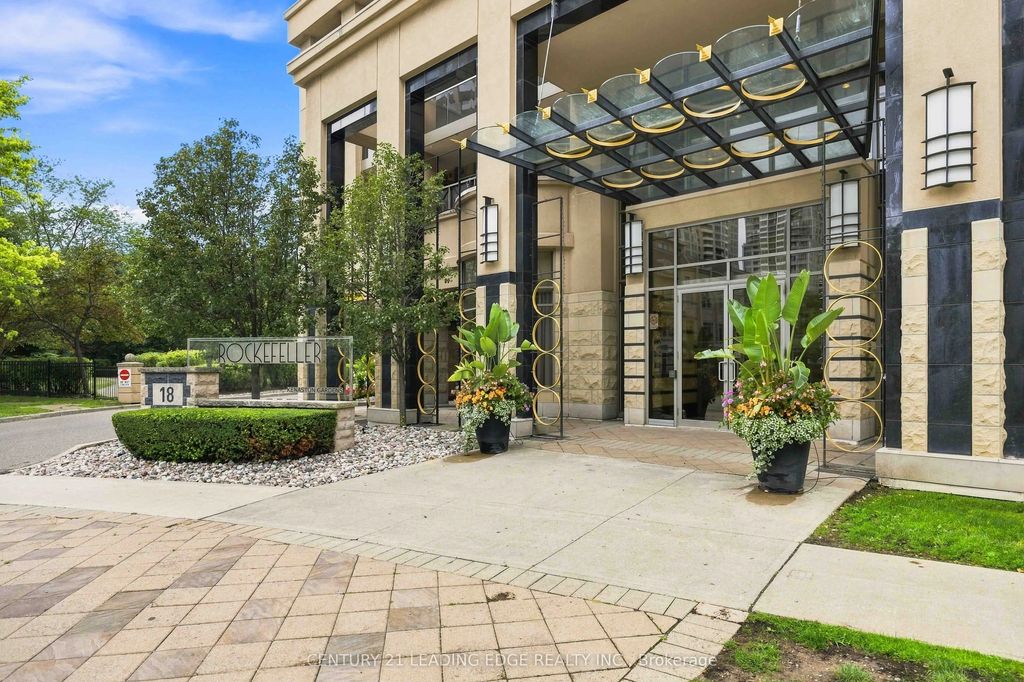 18 Kenaston Gardens 212, Toronto C15