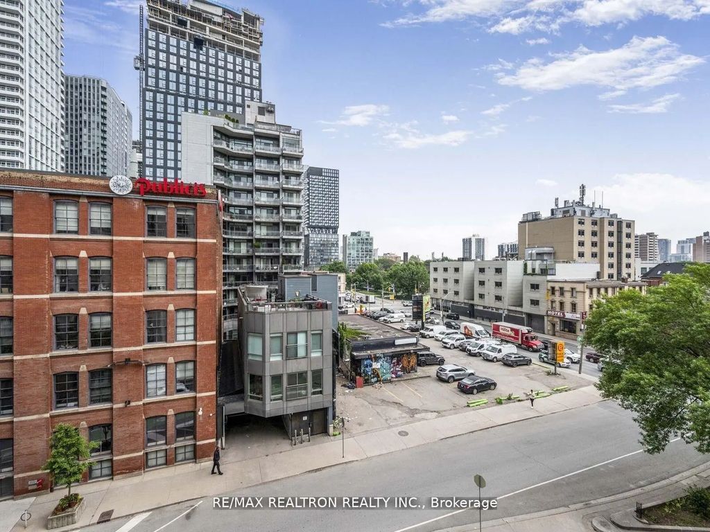 115 Richmond Street E 508, Toronto C08