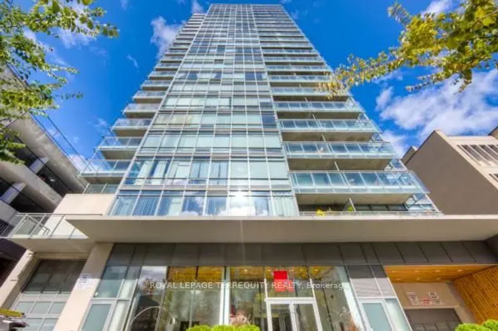 22 Wellesley Street E 708, Toronto C08