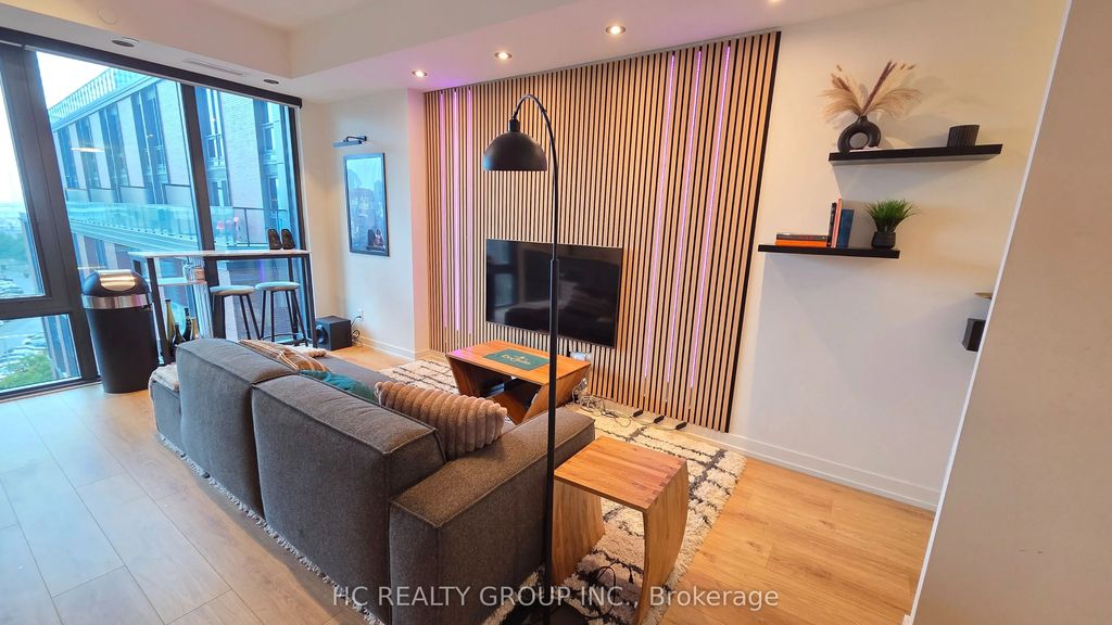 35 Parliament Street 829, Toronto C08