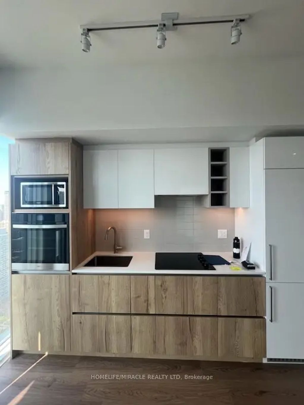 319 Jarvis Street Ph03, Toronto C08