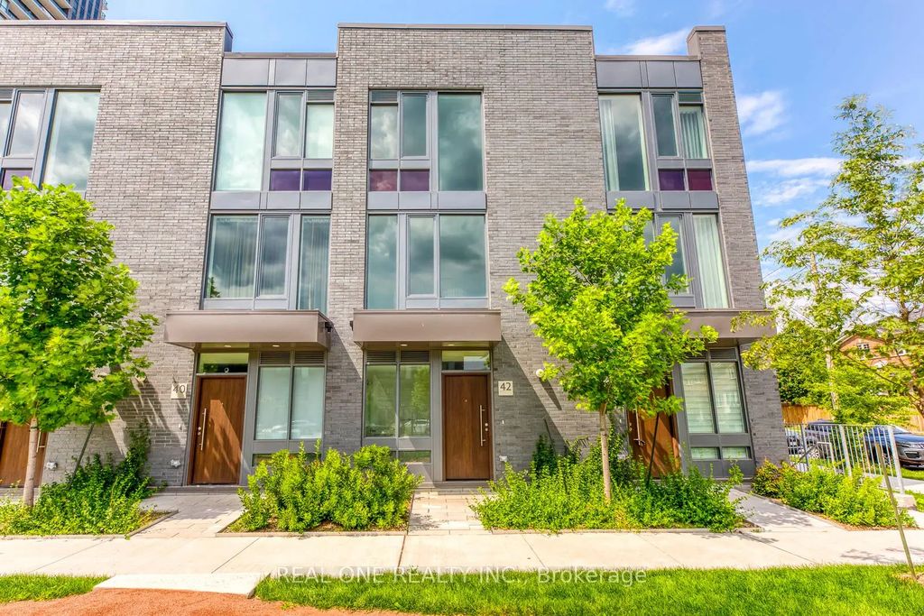 42 Sonic Way, Toronto C11