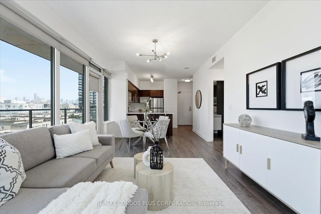 55 East Liberty Street 702, Toronto C01