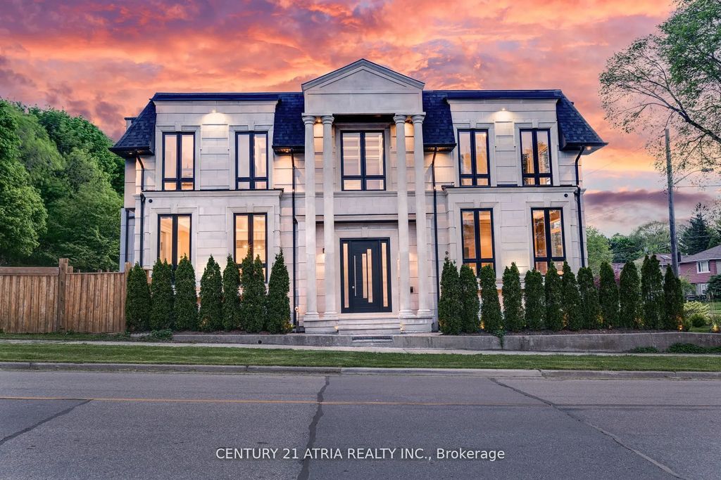 225 Northwood Drive, Toronto C14