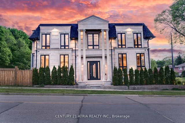225 Northwood Drive, Toronto C14