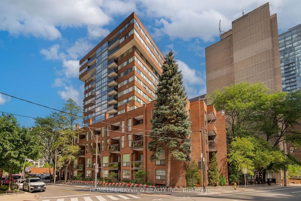 15 Mcmurrich Street 108, Toronto C02