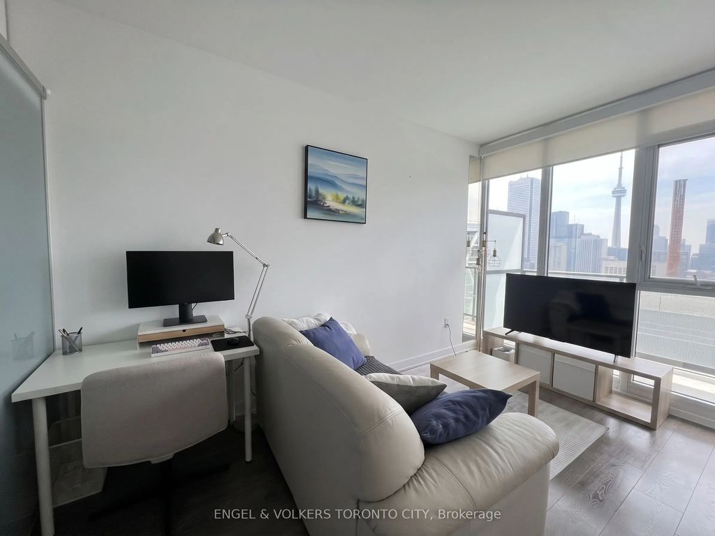 426 University Avenue 3705, Toronto C01