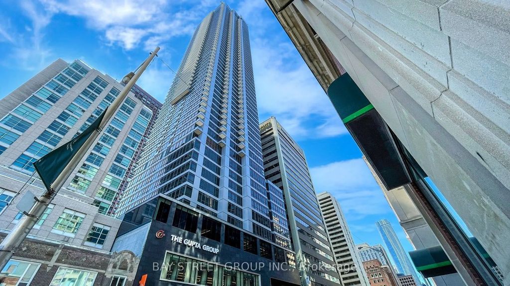 395 Bloor Street E 4702, Toronto C08