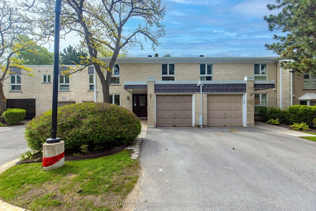27 Proudbank Millway N/a 50, Toronto C12
