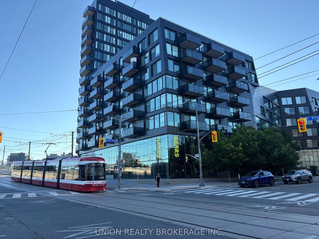 51 Trolley Crescent 902, Toronto C08