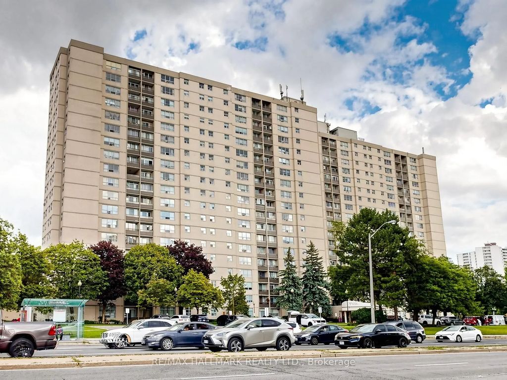 5 Parkway Forest Drive 1609, Toronto C15
