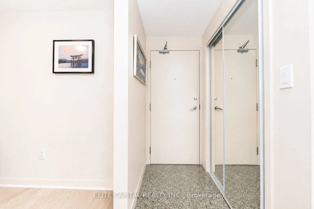 10 Navy Wharf Court 1008, Toronto C01