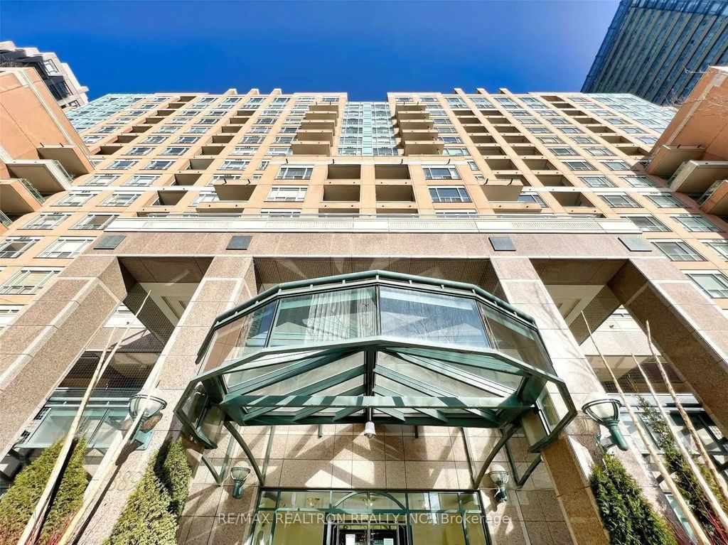 887 Bay Street 701, Toronto C01